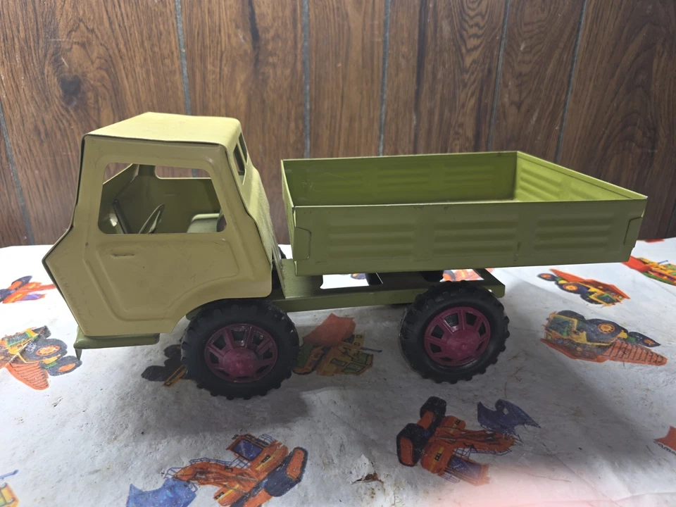 Camión coche de hojalata Kamaz modelo soviético juguete infantil vintage URSS  Foto 1 de 4