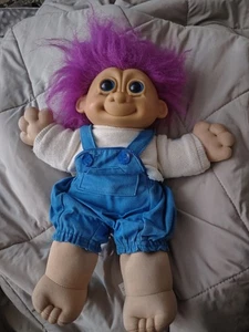 Russ Vintage Troll Doll Pink Hair Soft Body Blue Eyes - Picture 1 of 2