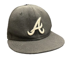 New Era 9Fifty Snapback Cap Atlanta Braves Black Youth Hat - Picture 1 of 13