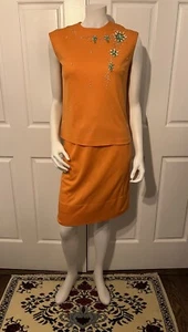 Vintage 1960s Mod Orange Poly Knit Sleeveless Shirt Straight Skirt Set Outfit M - Picture 1 of 7