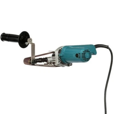 MAKITA CANADA 1 3/16-inch x 21-inch Belt Sander corded 120 V - Image 1 of 4