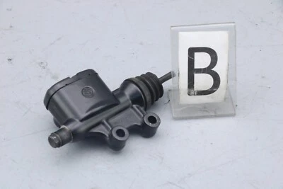 Harley Electra 2018 conjunto de cilindro maestro de freno trasero deslizante 41700028 Foto 1 de 4