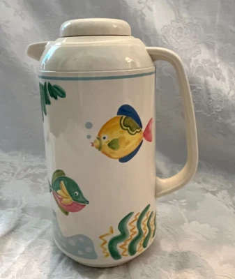 Dispensador de bebidas térmicas Studio Nova Barrier Reef de 1 cuarto, decoración de playa, vida marina Foto 1 de 4