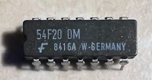 Fairchild 54F20DM 54F20 Doppio cancello NAND 4 ingressi - NOS - Foto 1 di 1