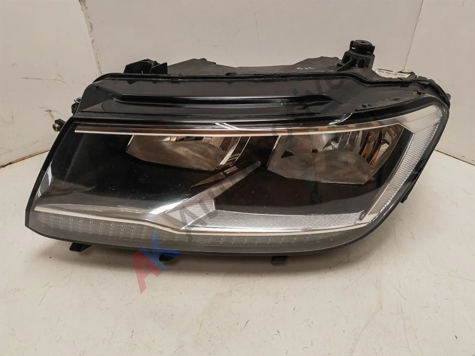 VW Tiguan MK2 AD 16-19 Halogen Headlight Headlamp Left Passenger 5NC941005B - Image 1 of 4