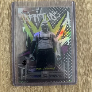Angelo Dawkins 2025 Topps Finest WWE Rare Die Cut Refractor 25/25. BUCHSTÜTZE! - Bild 1 von 2