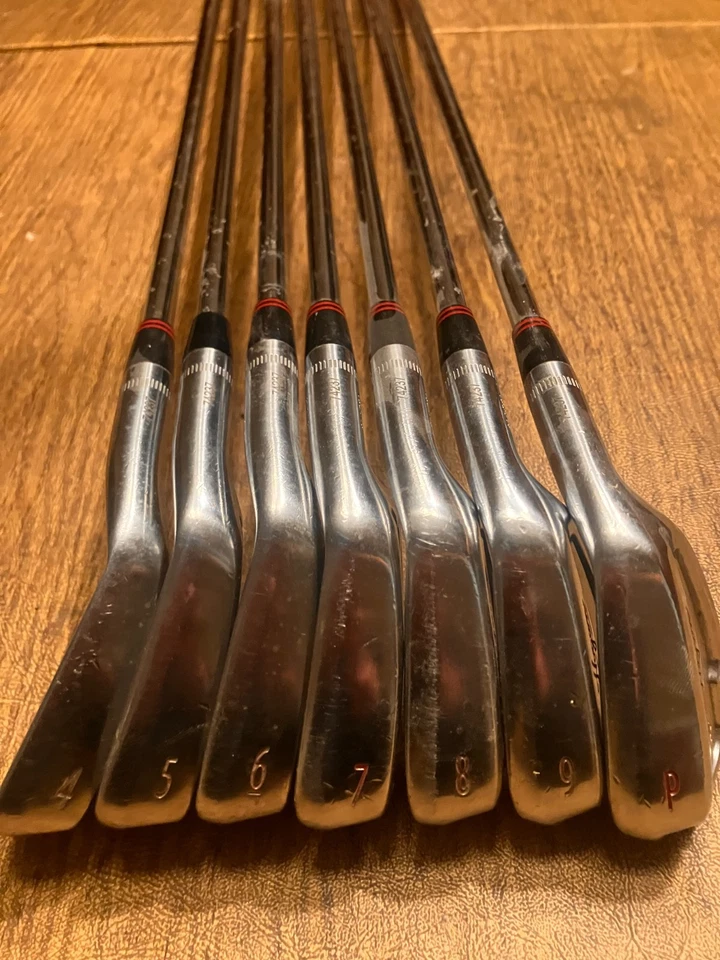 Juego de plancha Ben Hogan PTx PRO, varilla de acero flexible rígida estándar.  Foto 1 de 4