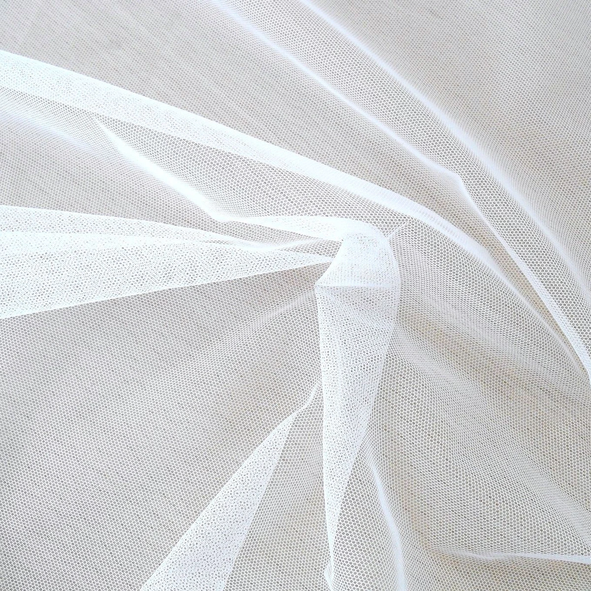 Tüllstoff Mit Kleinen Perlen – 100cm X 150cm, Rosa | Bastelstoff Für Hochzeitskleider, Tischdeko & DIY