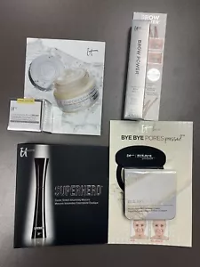 IT Cosmetics 4 Pieces Deluxe Travel Set - Picture 1 of 1