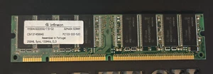 Infineon 256MB SDRAM PC133 CL3 168-Pin DIMM | HYS64V32220GU-7.5-C2 | Tested - Picture 1 of 3