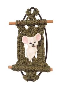 Vtg Ceramic Mouse Figurine Laying On Miniature Macrame Hammock Black Metal Base - Picture 1 of 7