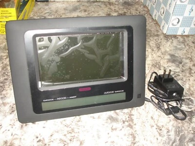 POLAROID XSA-00770S 7" Digital Photo Frame with Built-In Weather Station - Image 1 of 4