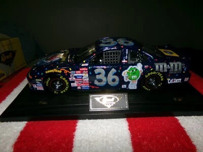 IRNIE IRVAN 1/18 M&M DIECAST 1999 MILLENNIUM CAR #2086 #2508 BRAND NEW!!!!! - Image 1 of 4