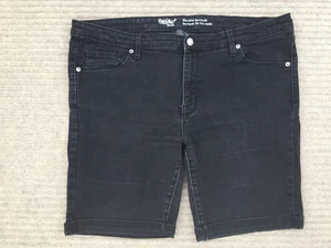 Mossimo Black Denim Mid-Rise Bermuda Power Stretch Shorts Size 18/34 Women's - Picture 1 of 3