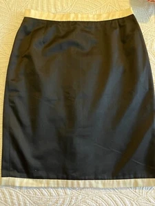 ESCADA MARGARETHA LEY SZ 40 STRAIGHT LINED SKIRT - MADE IN GERMANY - Picture 1 of 7