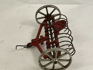 Vintage Original Arcade Farm Tractor implement Cast iron Toy Hay Rake - Picture 1 of 10