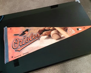 MLB Baltimore Orioles 2009 Penant - Picture 1 of 4