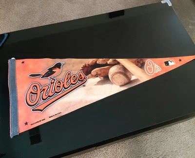 MLB Baltimore Orioles 2009 Penant - Image 1 of 4