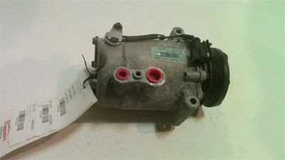 Compresor de aire acondicionado Saturn Vue 2002-2004 fabricante original USKRK Foto 1 de 2