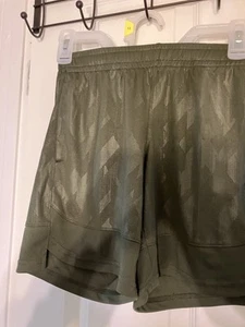 DSG Boys Knit Training Shorts Shorts Dark Green Size Small NWT Great Price! - Picture 1 of 2