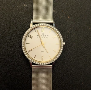 Reloj Skagen 922SGG para mujer correa de malla de acero inoxidable esfera blanca diamondique - Imagen 1 de 5