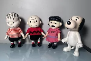 Peanuts Vintage Pocket Dolls Set From 1960s Snoopy Charlie Brown Linus and Lucy - Bild 1 von 12