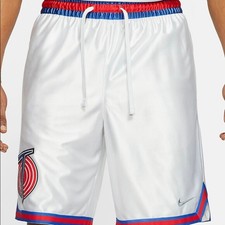 looney tunes nike shorts