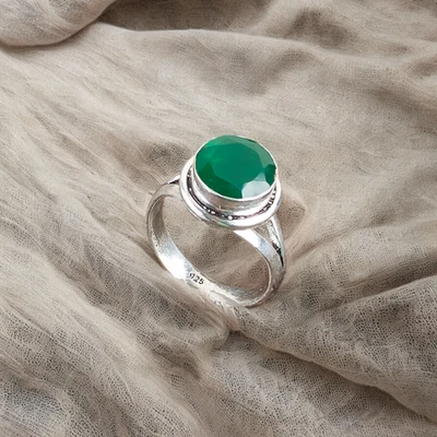 925 plata esterlina ónix verde piedra preciosa hermoso anillo de regalo de mu... - Imagen 1 de 2