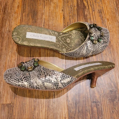 Y2K Retro Olivia Rose Tal Slide 8 Joyas Gatito Tacón Cuero Serpiente Barbiecore Foto 1 de 4