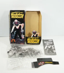 Forbidden Planet Robby the Robot Limited Edition Chrome Parts Model Kit 8002 - Picture 1 of 13