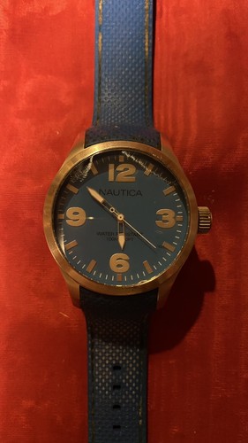 Foto 1 di 2