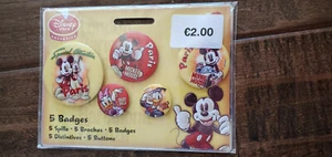 2010 DISNEY STORE PARIS EXCLUSIVE BUTTON BADGE SET OF 5 MICKEY PLUTO DONALD DUCK - Picture 1 of 1