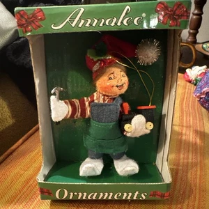 Annalee Workshop Elfo Navidad 4" Adorno - Imagen 1 de 2