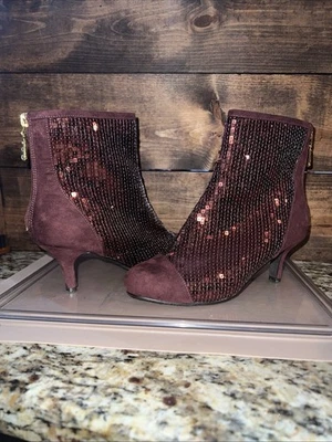 JOAN BOYCE Botines Lentejuelas Color Ciruela Botines Talla ~ 7-7.5 Tacón 2 pulgadas Foto 1 de 4