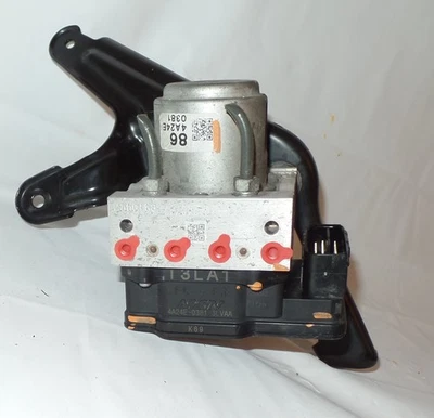 2013-2014 HONDA ACCORD LX 2.4L ANTI-LOCK ABS BRAKE PUMP MODULATOR T3LA1 OEM - Image 1 of 4