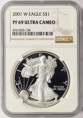 American Silver Eagle 2001-W prueba de $1 NGC PF69 ultra camafeo Foto 1 de 2