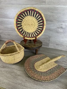 Lote De Colección de Ghana Bolga Cesta, Ventilador y Plato Colorido - Tejido a Mano África - Imagen 1 de 12