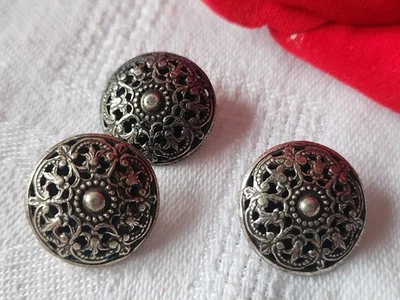 Trio Bottoni Vintage IN Metallo Merletto Argentato Gioielli Superbo 1,6 CM D6B - Immagine 1 di 4