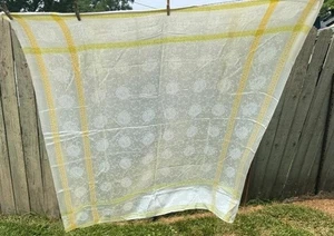 56 x 50" Vintage Tablecloth No Stains No holes White w/gold trim - Picture 1 of 5
