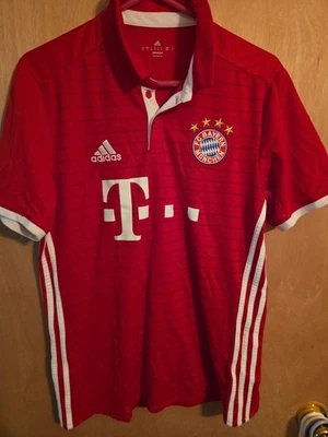 Camiseta Adidas masculina tamanho médio vermelha futebol polo FC Bayern Munchen camiseta móvel - Imagem 1 de 4