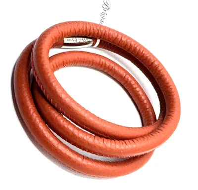 Brazalete Brighton Woodstock Naranja Quemado Triple Añadir Dijes/Cuentas Cuero 23 pulgadas Nuevo con Etiquetas Foto 1 de 4