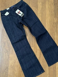 Jeans Levi's San Francisco Mujer 10/30 Curva Negrita Clásica Corte Bota Lavado Oscuro NUEVO - Imagen 1 de 8