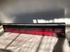 1987 - 1995 CHRYSLER LEBARON Rear Center Tail Light Assembly Decklid Mounted - Picture 1 of 16