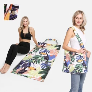 ComfyLuxe Toucan & Leaf Pattern 2-IN-1 Beach Towel & Tote Bag - Picture 1 of 10