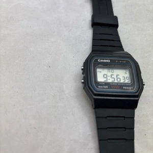 Vintage Casio F-91W Herren Digital Alarm Chronograph Quarz Uhr funktioniert  - Bild 1 von 6