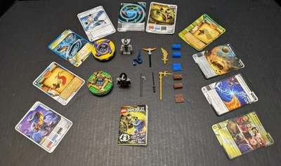 LEGO 9579 Ninjago Masters Of Spinjitzu Cole ZX vs Rattla - Completo - 2012 Foto 1 de 3