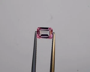 Pink Topaz Loose Emerald Natural  Gem 7x5mm  - Picture 1 of 6