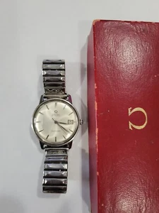 PERSÖNLICH Vintage 1950er Jahre Omega Näher Datum Automatik voll funktionsfähig KEINE REPARATUR - Bild 1 von 15
