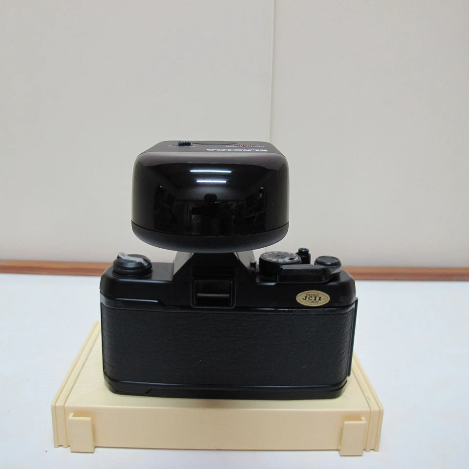 Electra Flash Transmitter - Image 1 of 4