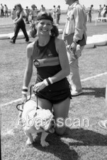  Toni Tennille  CAPTAIN & TENNILLE BATTLE OF THE NETWORK STARS    8X10 PHOTO 